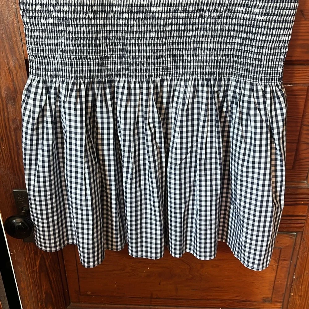 J Crew Smocked midi skirt in gingham size 6